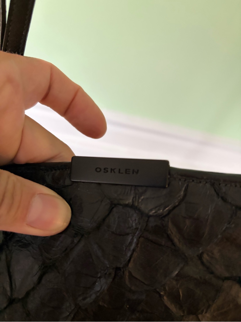 Osklen Black Textured Leather Crossbody Bag - Picture 4 of 7